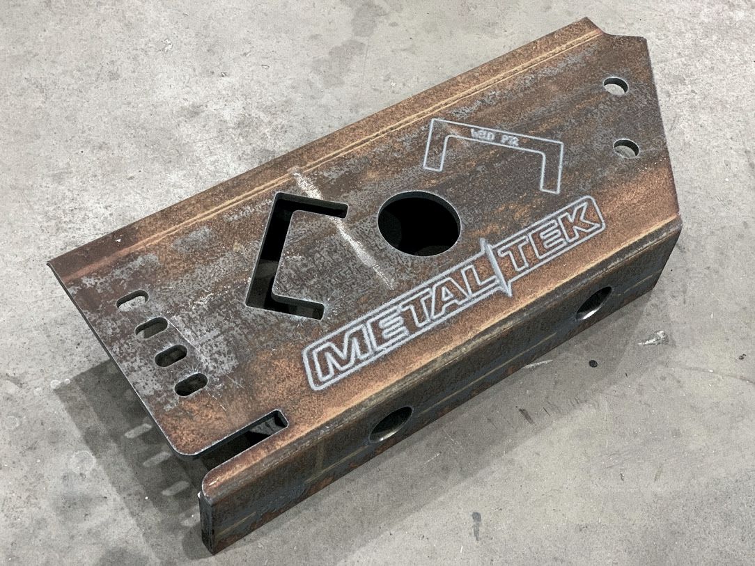 Metaltek XB1200 processing structural steel profiles